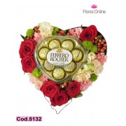 Corazon mix de Flores y Chocolates (Cod.5132) Corazon mix de Flores y Chocolates (Cod.5132)