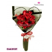 Bouquet Mi Corazón en tus Manos(Cod.5137) Bouquet Mi Corazón en tus Manos(Cod.5137)
