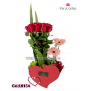 Corazones y Rosas (Cod.5134) Corazones y Rosas (Cod.5134)