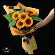 Bouquet Premium 6 Girasoles (Cod.2222) Bouquet Premium 6 Girasoles (Cod.2222)