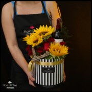 Girasoles Rosas y Vino(Cod.2374) Girasoles Rosas y Vino(Cod.2374)