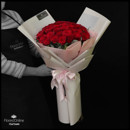 50 Rosas Delicado y Romántico (Cod.2379)