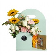 R200 Arreglo Mix de Flores y Chocolates