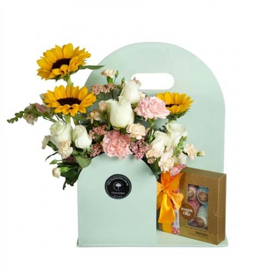 R200 Arreglo Mix de Flores y Chocolates